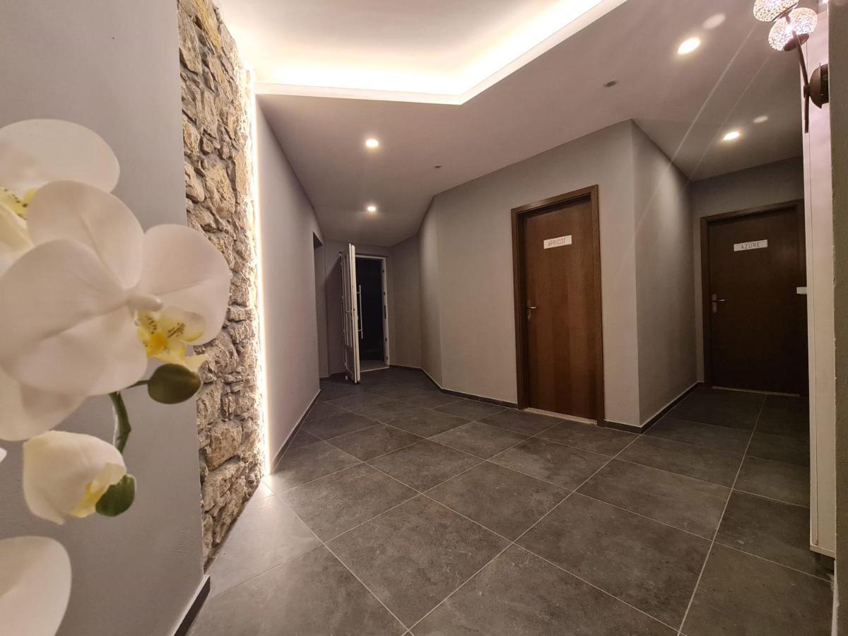 Restaurant & Apartments Getaway Pri Kobalu Vipava Exterior foto